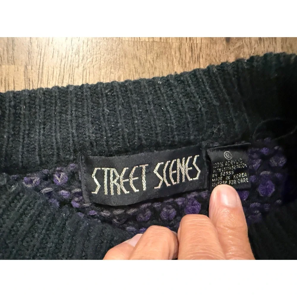 Street Scenes Vintage Mens XL Purple Black Popcorn Knit Leather Patch Sweater